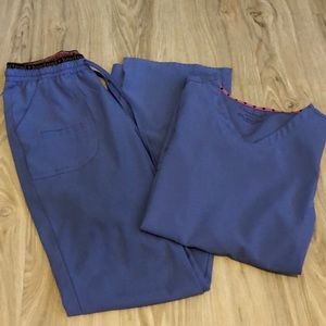 HEARTSOUL CEIL BLUE SCRUB SET